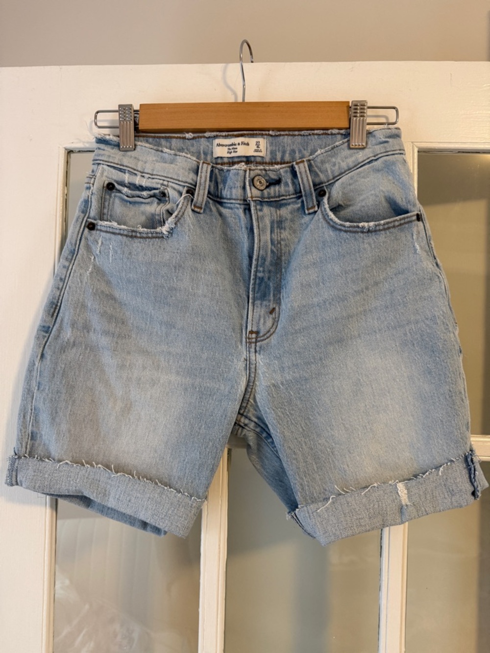 Abercrombie & Fitch Light Wash “The Mom” Denim Shorts